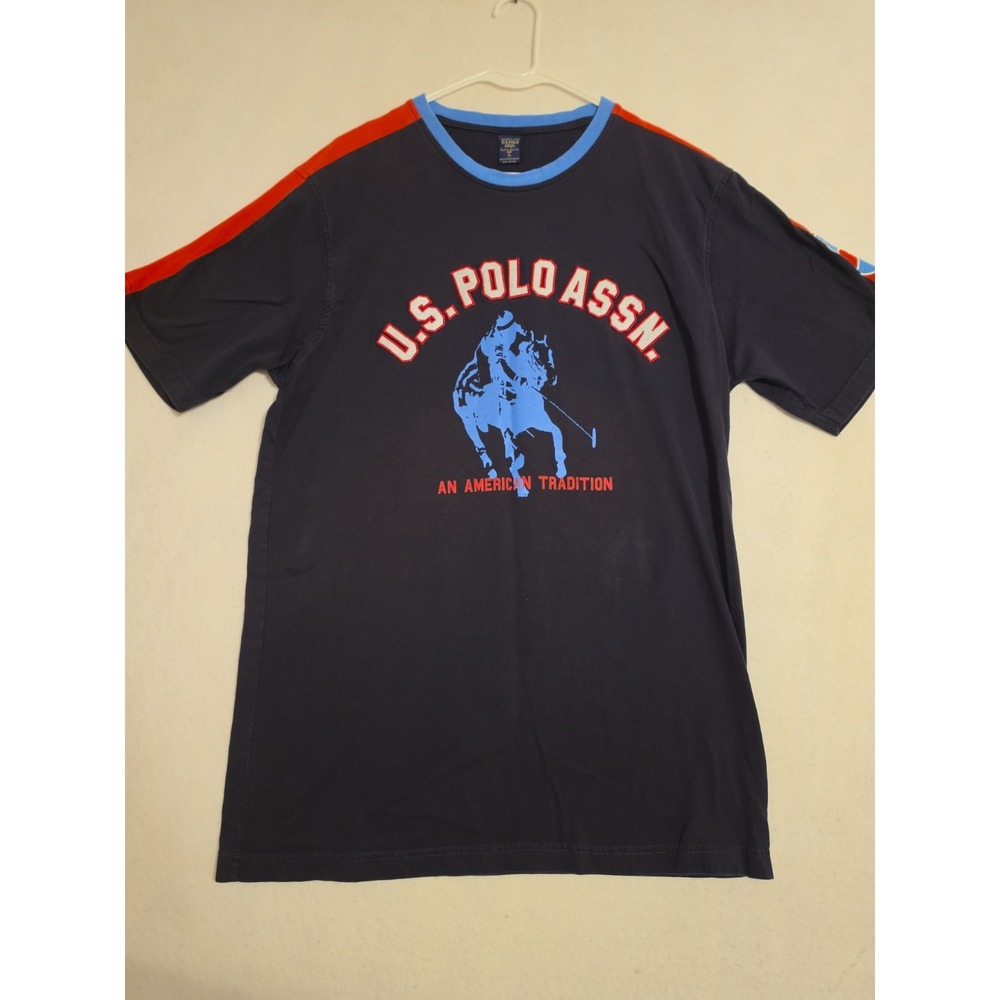 US Polo Assn. Men's Short Sleeve T-Shirt W/ Red Stripe On Sleeves Size Large